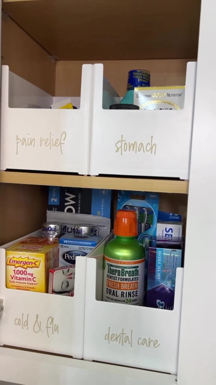 Medicine Cabinet Organization, bathroom, Bathrooms are better with an  organized #MedicineCabinet. 💙 Katie H Snyder used the Like-It Large  Regular Modular Organizer in White to bring order to