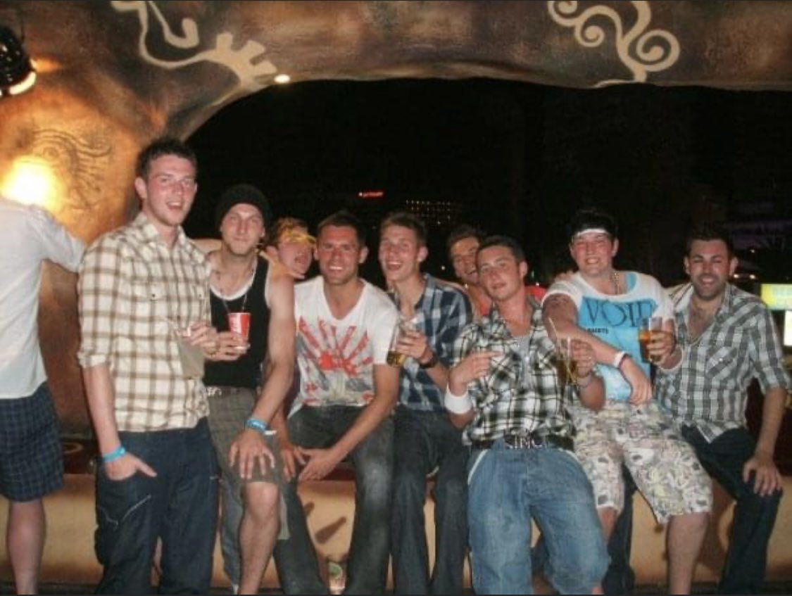 jamsteveo's tweet photo. I just came across this beaut photo of the lads in Magaluf 2009. This night was memorable as we tried to sign @BenFoster on our Sunday team…

#EnglandsNo1 https://t.co/ADOxWqK6B8
