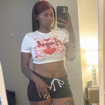 PrettyN83379274's tweet photo. #NewProfilePic https://t.co/1JctED8T3Q