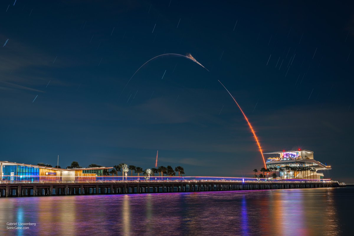 Tonight’s @SpaceX #CRS27 launch, shot from the @StPetePier in @StPeteFL ! With the reentry burn and amazing stage separation. Absolutely stunning view. 
#spacex #falcon9 #Astrophotography #StPetersburg #florida #ilovetheburg #vspc #stpetepier #TampaBay