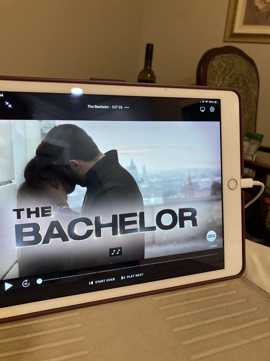 Only one thing could pull me away from #Thebachelor on a rainy Tuesday is the #SMMW23 after party and I’m not mad. Just impressed.