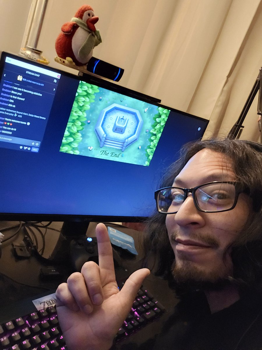 TheHighlian_'s tweet photo. Wow, what an adventure.
#ALinkBetweenWorlds stays as one of my favorite #Zelda titles but all stories come to an end.
Thanks for hanging w ya boii through the journey.
Next title is #TriforceHeroes as we continue the #Zeldatimeline https://t.co/MXcI7N4BFe