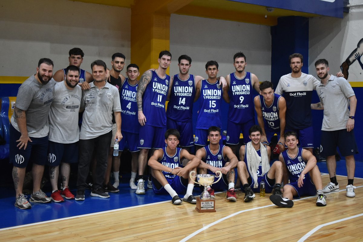 BASQUET | 🏀 ¡Final!
👉 Atalaya 88-73 Unión

🏆🥈 Nuestro equipo es el subcampeon de la Copa 95° Aniversario <a href="/ARBB1926/">Asociación Rosarina de Básquetbol</a>.

¡Gracias equipo por su esfuerzo! 👏