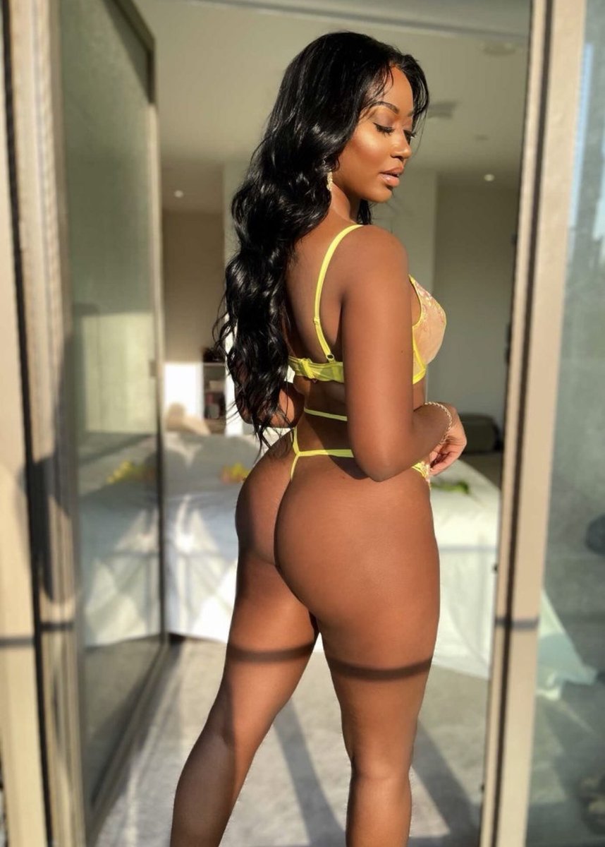 ShopLoveVera's tweet photo. Spring is around the corner, are you ready Lover?! 🌸🌼 https://t.co/Vcf6hzfLaW