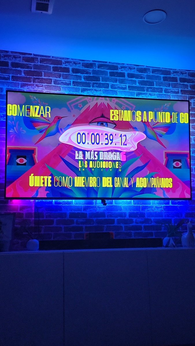 elixusa's tweet photo. Felicidades @Lamasdraga otra temporada que nos emocionar ver y apoyar #LMD6 #teamdimittra @theDimittra https://t.co/SXOz3EVEo5