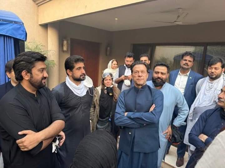 raees_salman8's tweet photo. امید پاکستان عمران خان♥️ https://t.co/gJ9kLA7bRa