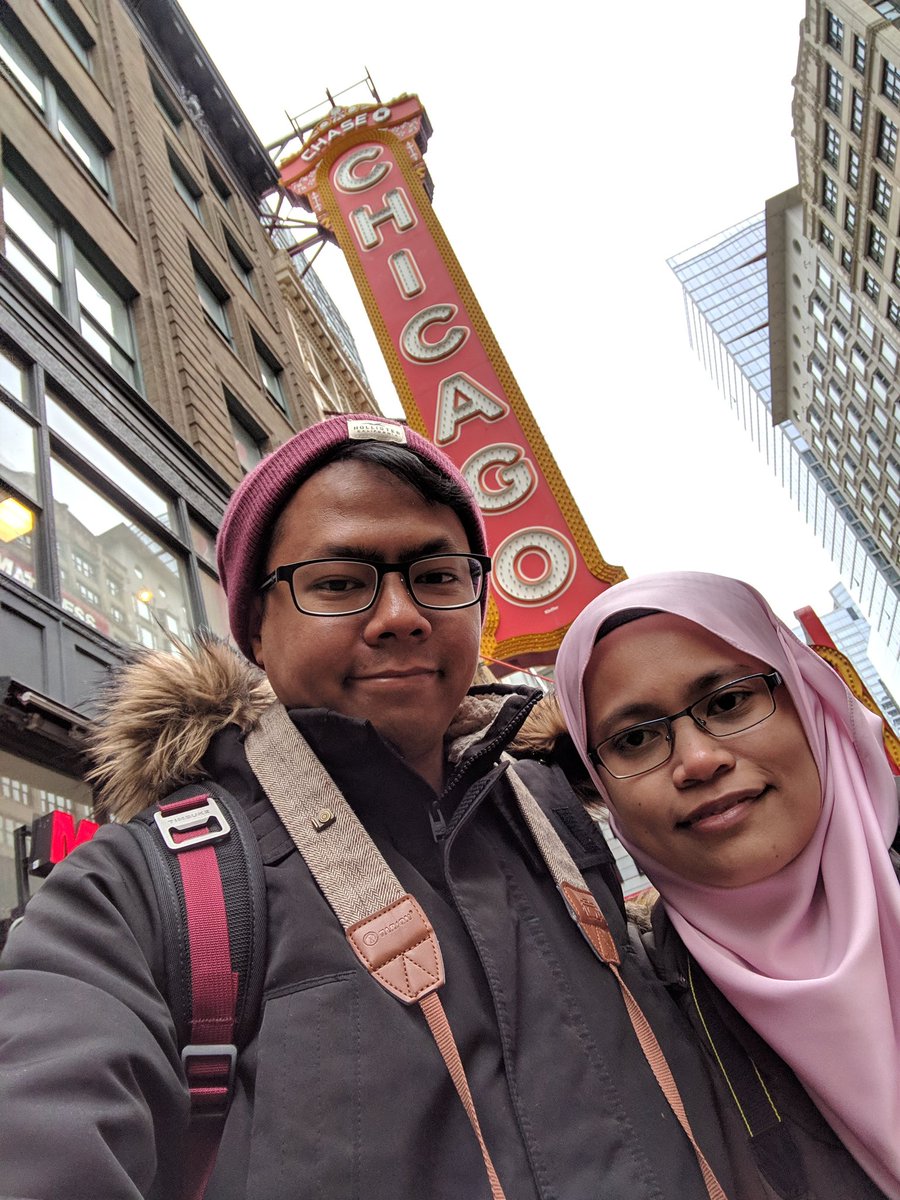 exaira_official's tweet photo. TAK KENAL, MAKA TAK CINTA

For those who are new to Exaira, Mr Helmi &amp; Mrs Zaira is the co-founders of the company. They have been building this business since 2018 in Iowa, USA 🇺🇸

Want to shop items from USA?

Contact us 👇
🔗 https://t.co/nqxkUrByCE https://t.co/2gmyx8Dxis