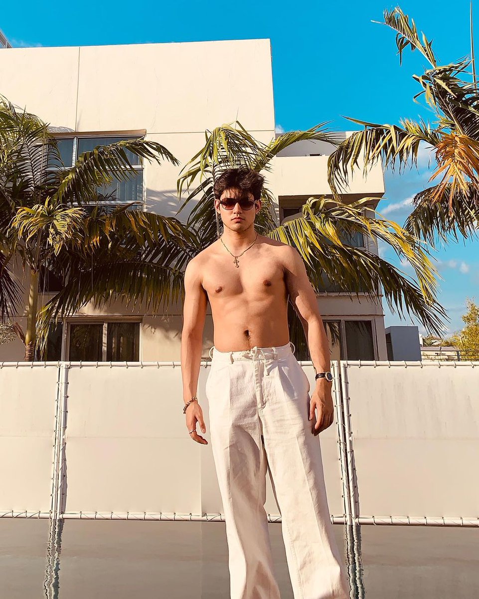 GRAEnationBCD's tweet photo. I missed the Heat.
#GraeFernandezUpdate #GraeFernandezInstagram
@gracecameron007 https://t.co/FheDNDBepr