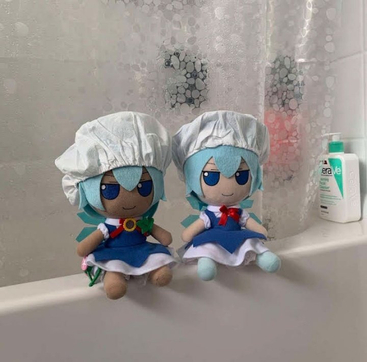 furandoresu3756's tweet photo. Cirno bath https://t.co/cU7T5tRjxz