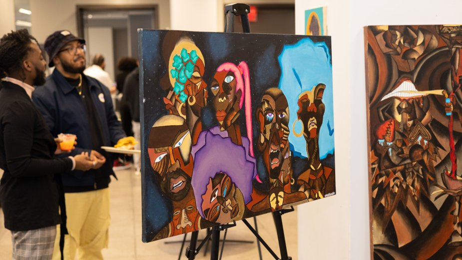 LBBOnline's tweet photo. .@WavemakerUS celebrates Black History Month with 5th annual Art Noir showcase. https://t.co/hJpTMbRVHJ https://t.co/yZQcRKWMko