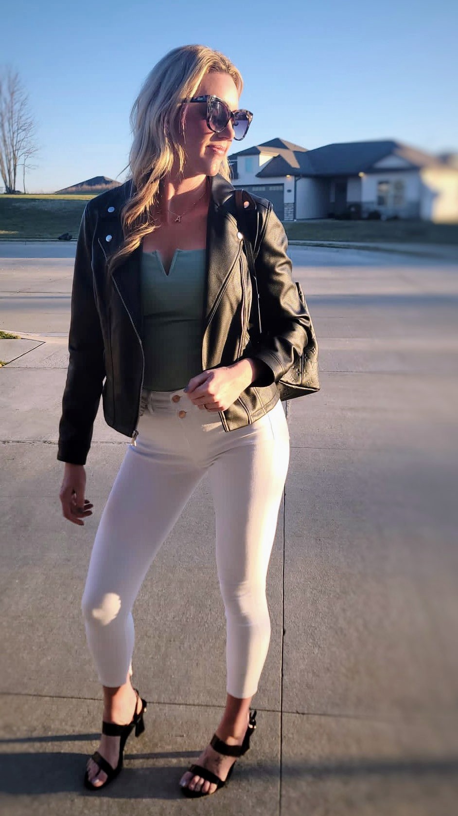 TW Pornstars Tallgirlalli. Twitter. Birthday Dinner look. Offline