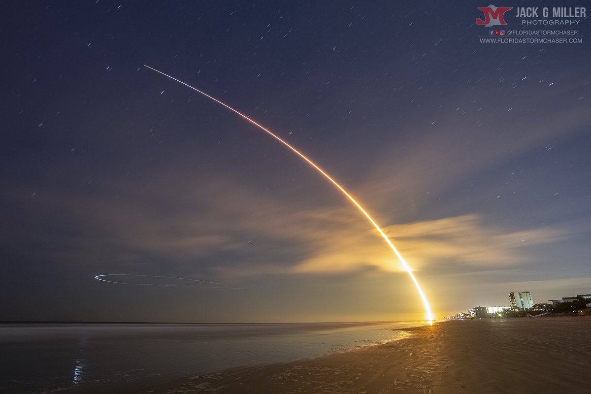 StormChaserJack's tweet photo. @SpaceX launch of #NASA #CRS27 was amazing this evening.  Always grateful to live in a state the launches rockets almost weekly now. #Florida #nsb #SpaceX 

#newsmyrnabeach https://t.co/Y1NhfocFgw