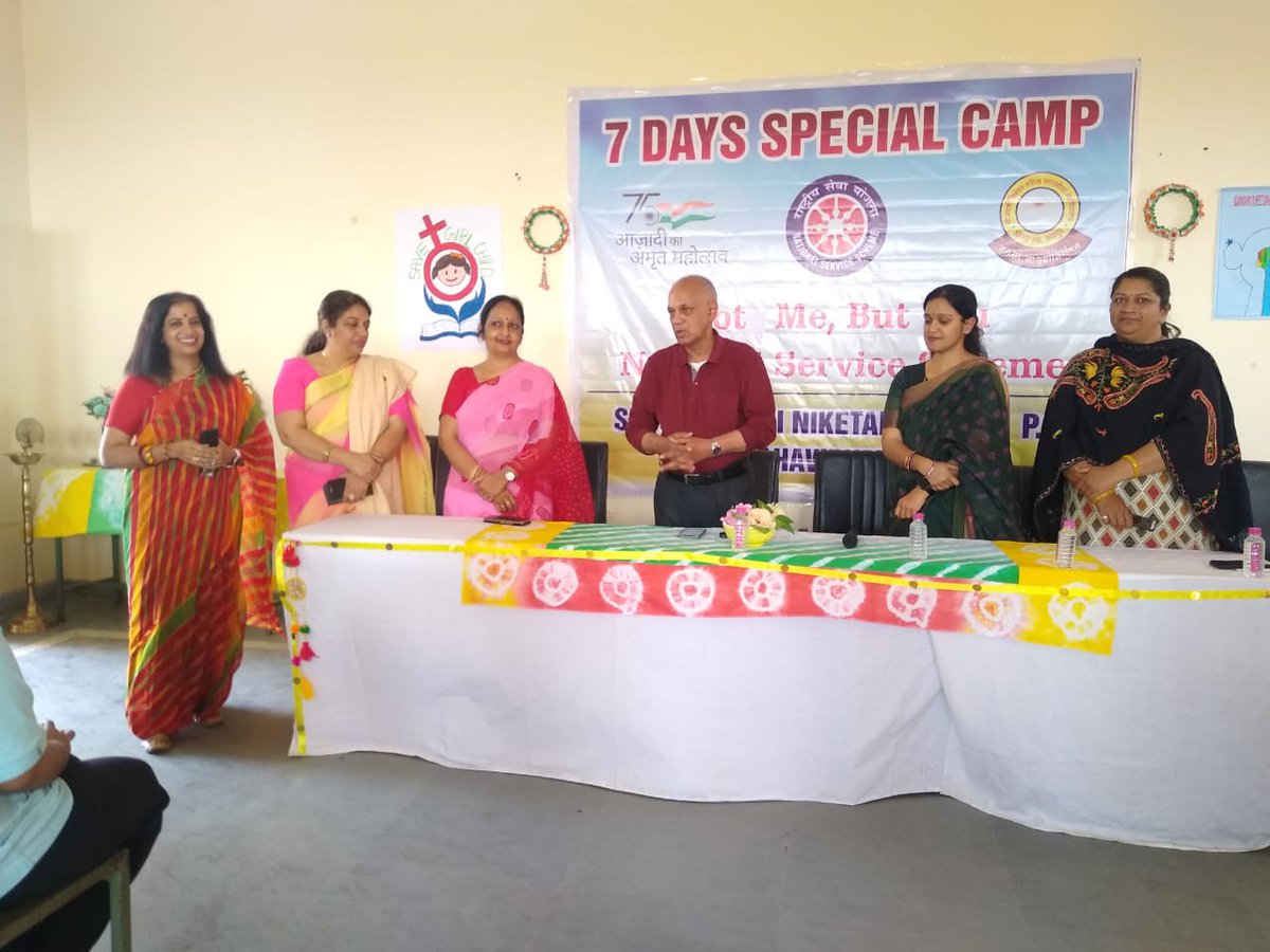skirti901's tweet photo. NSS units organised Annual special camp .. Inaugurated by Principal Dr Meena Rathaur. Volunteers participated with full enthusiasm https://t.co/0k7QrkurHv