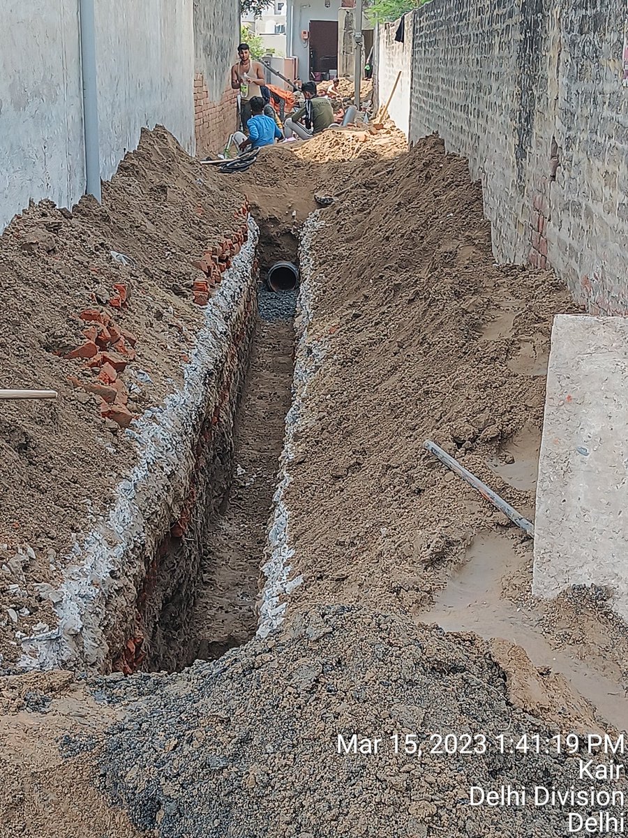 nitinsehrawat9's tweet photo. @kgahlot Thanks sir for starting work of laying new sewer lines in kair village najafgarh..under your leadership we are feeling very proud sir...🙏   @rohitgahlot55 @rohitsharmanjf https://t.co/uXAwYt1sLt