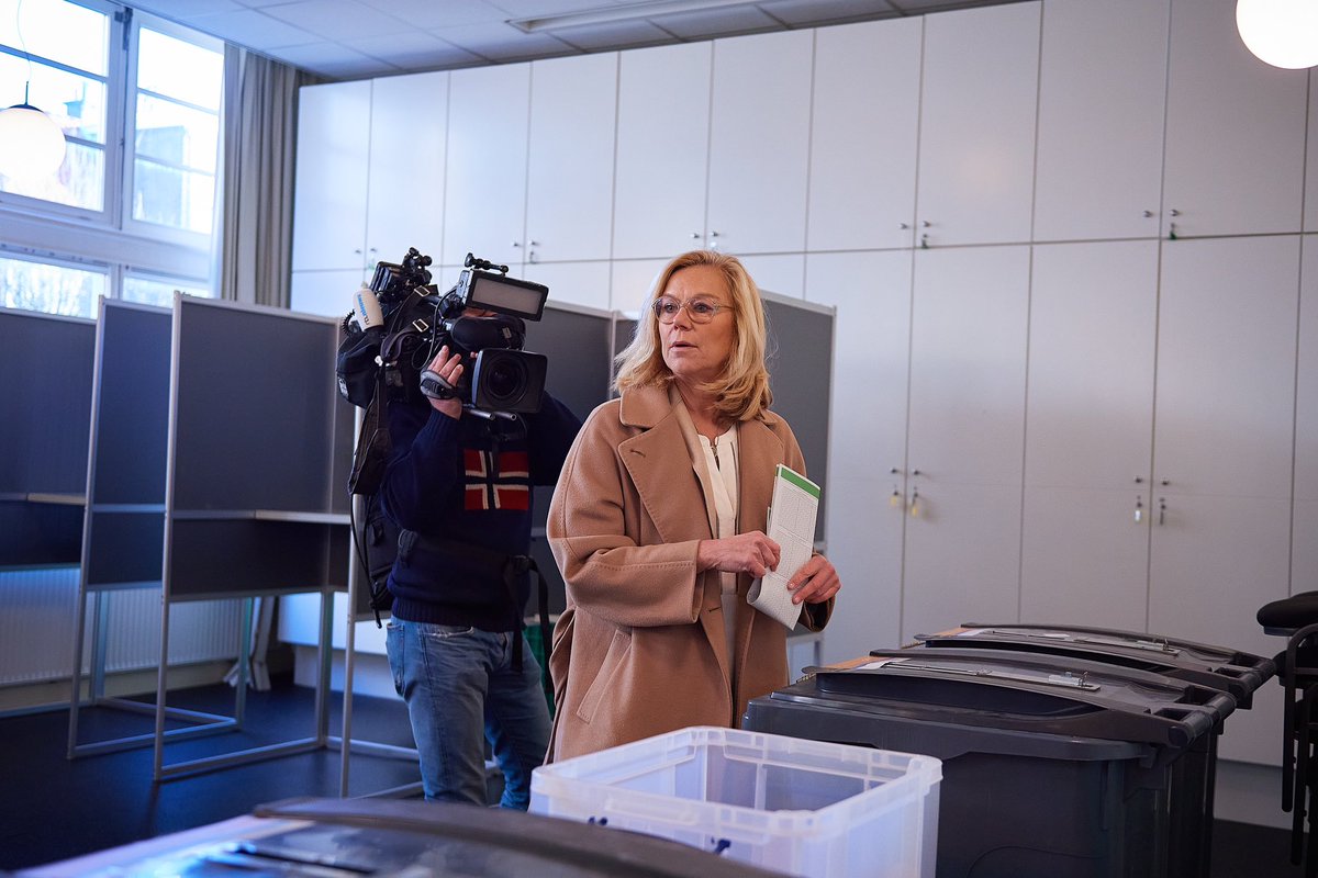 Vandaag kan jij het verschil maken. De stembussen zijn geopend! Wij vragen jouw vertrouwen om het goede te doen voor het land. Zodat wij ons werk voor Nederland voort kunnen zetten.  

Komen we tot stilstand of gaan we vooruit? Ga stemmen. En kies voor vooruitgang. #StemD66