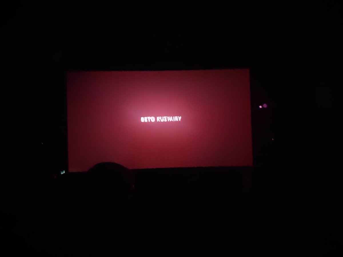Nizam0908's tweet photo. Imaginur. Went out of the hall with red eyes. Cant hold my tears towards the end.

Set my expectation to the sky high. The movie delivered. 10/10 Truly masterpiece. #IMAGINUR https://t.co/gJ1ph493oI