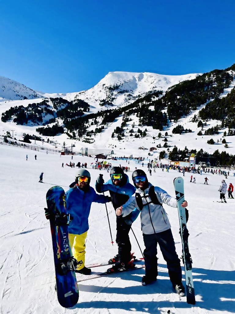 ❄️🇦🇩⛷️ <a href="/calabuig21/">David Calabuig</a> <a href="/acdavid88/">[}@\/¡[} 💯🦇</a>