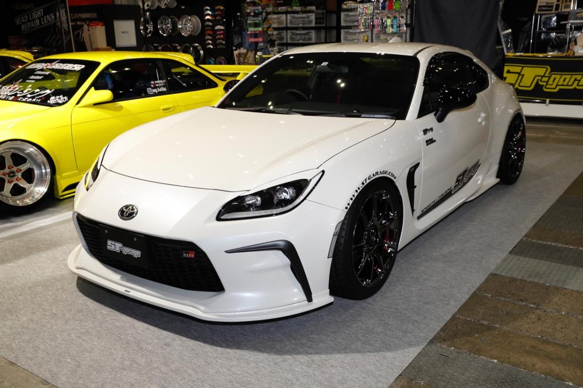 tokyoautosalon's tweet photo. #東京オートサロン2023 出展車両🚗
今回ご紹介するのはこちらの1台👇
\ST-garage/
https://t.co/3EmX5W3L0j
#STgarage
#東京オートサロン #オートサロン #TAS2023 #autosalon https://t.co/e4Wqk0qC0C