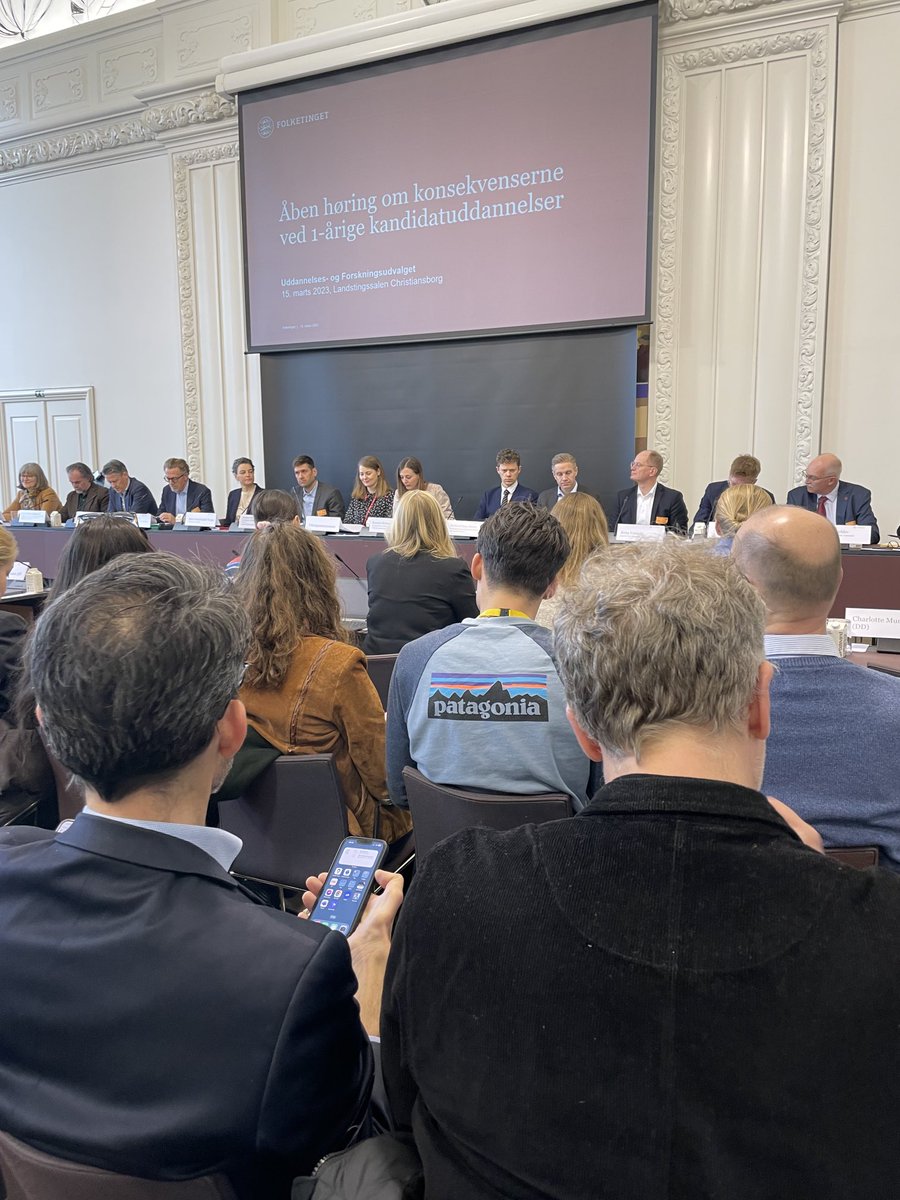 Jesper Langergaard tweet media