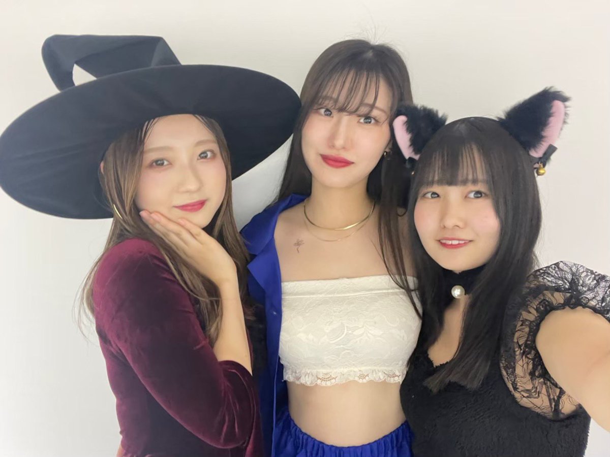 keioseikyo's tweet photo. 【イベント紹介】秋

10月にはみんなでハロウィンパーティを
します🎃みんなが思い思いの仮装をして
ミニゲームを行い楽しみます🔥🔥
みんなガチの仮装をしてくるので
とても楽しいですよ〜！
ちなみに豪華景品も用意してます◎

#春から慶應　#慶應新歓　#慶應サークル
#春からSFC https://t.co/moDwsK2K6u