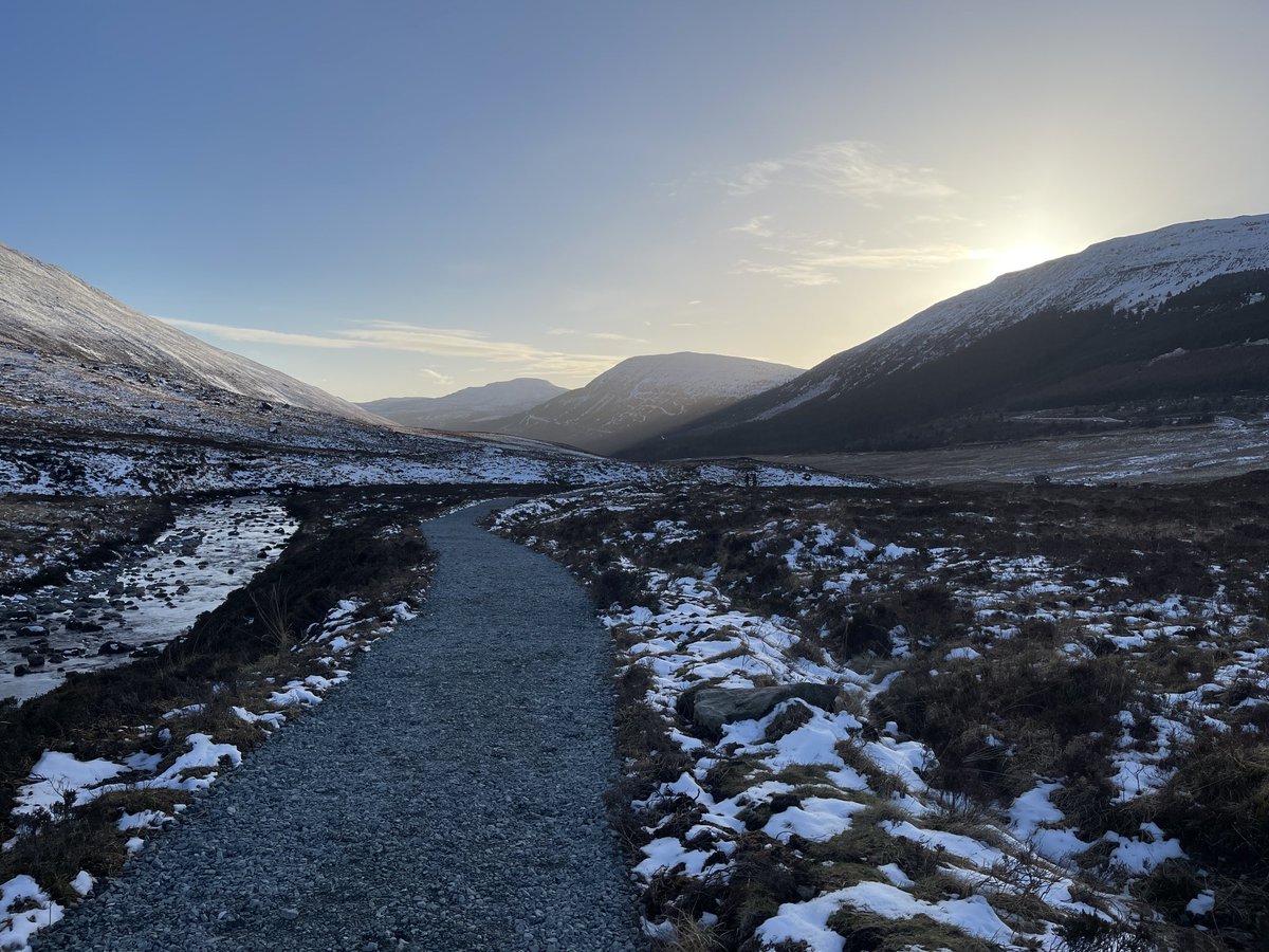 DavidWilcox7's tweet photo. #IsleofSkye #StayWild #Scotland 🏴󠁧󠁢󠁳󠁣󠁴󠁿 https://t.co/SkEkX8pjsZ