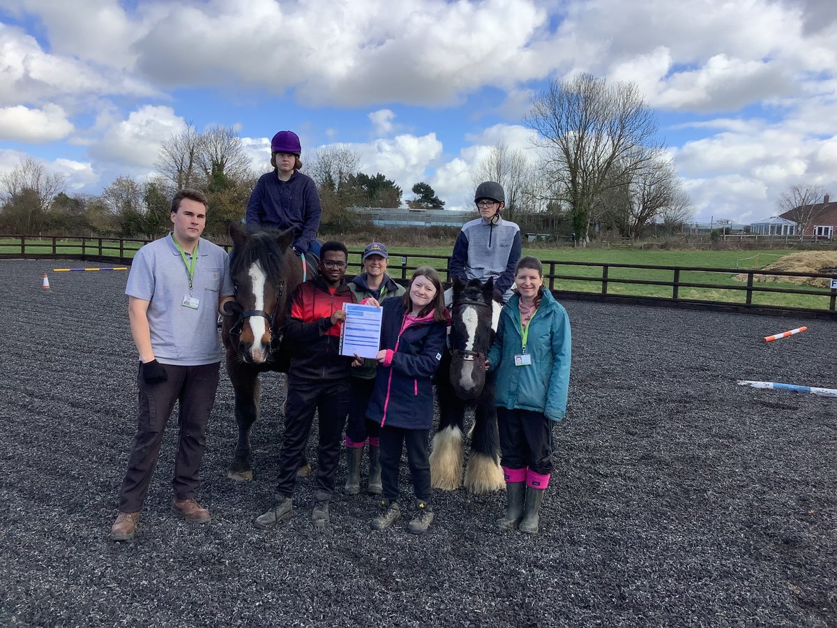 The Fairfield College Equine department is thrilled to have had their council licence renewed with a 5 star rating once again ⭐⭐⭐⭐⭐