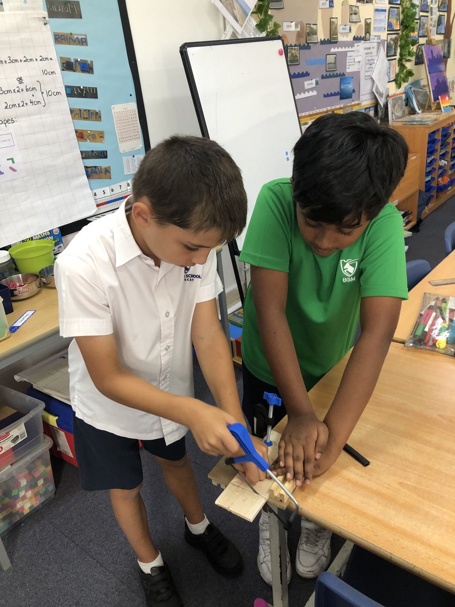 BSMuscatY4's tweet image. This week Y4 have been practising their DT skills as they prepare to make their own bird houses for our Habitat topic. There was measuring, clamping, sawing, hammering and joining. Watch this space for our finished products. #everyonecan #collaborative #confidentlearners