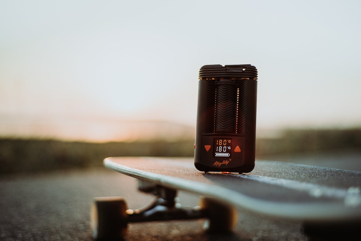 storz_bickel's tweet photo. MIGHTY+ Your reliable companion for long-lasting sessions, anytime, anywhere 💨

👉 https://t.co/odsjxfbLZt

#mightyplus #outandabout #madeingermany #portable #storzandbickel https://t.co/JApRaqXzqa
