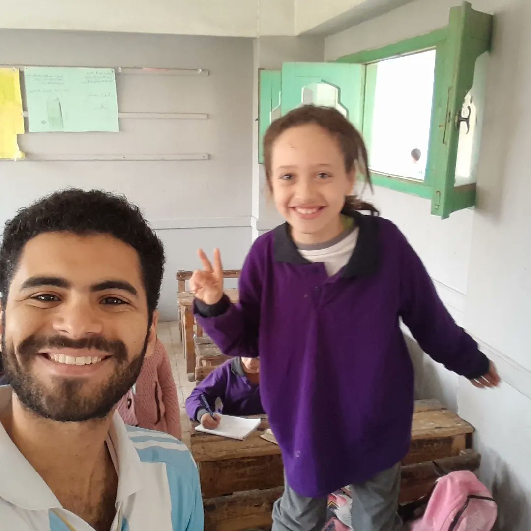 sokondo5's tweet photo. التدريس حلو بردو ياجماعه 😅❤️❤️ https://t.co/qfhEQuz1z3