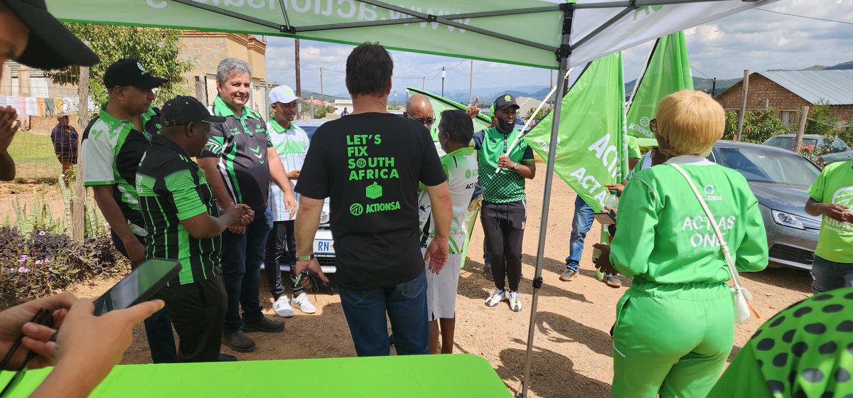 MjekanaJK's tweet photo. ActionSA Tshwane welcomes The People's Chairperson Cllr Funzi Ngobeni. 

Let's Fix Tshwane @Funzi_Ngobeni 
@HermanMashaba @Action4SA @henriettefroh @mark_boikanyo @adrubosch https://t.co/I3rA9wge1a