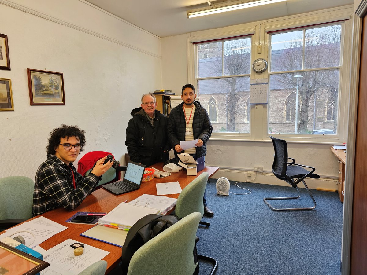 HOW_College's tweet photo. Our Computing &amp; Digital Media Students have been helping the Redditch Local History Museum to archive the exhibits and any new items donated. They have also been helping the volunteers with any IT issues and producing posters and leaflets to help fundraising events! 🙌🖥️ https://t.co/AUhKLA9IP0