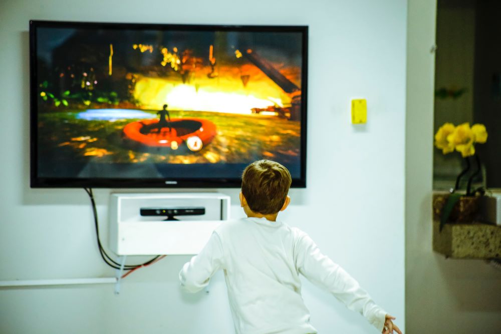 GMAgregsays's tweet image. In this article, we look at what OLED is and its advantages, and we take a brief look at the other types of LED displays available. 
#OLED
#LEDdisplays
#Technews

gmal.co.uk/what-is-oled/