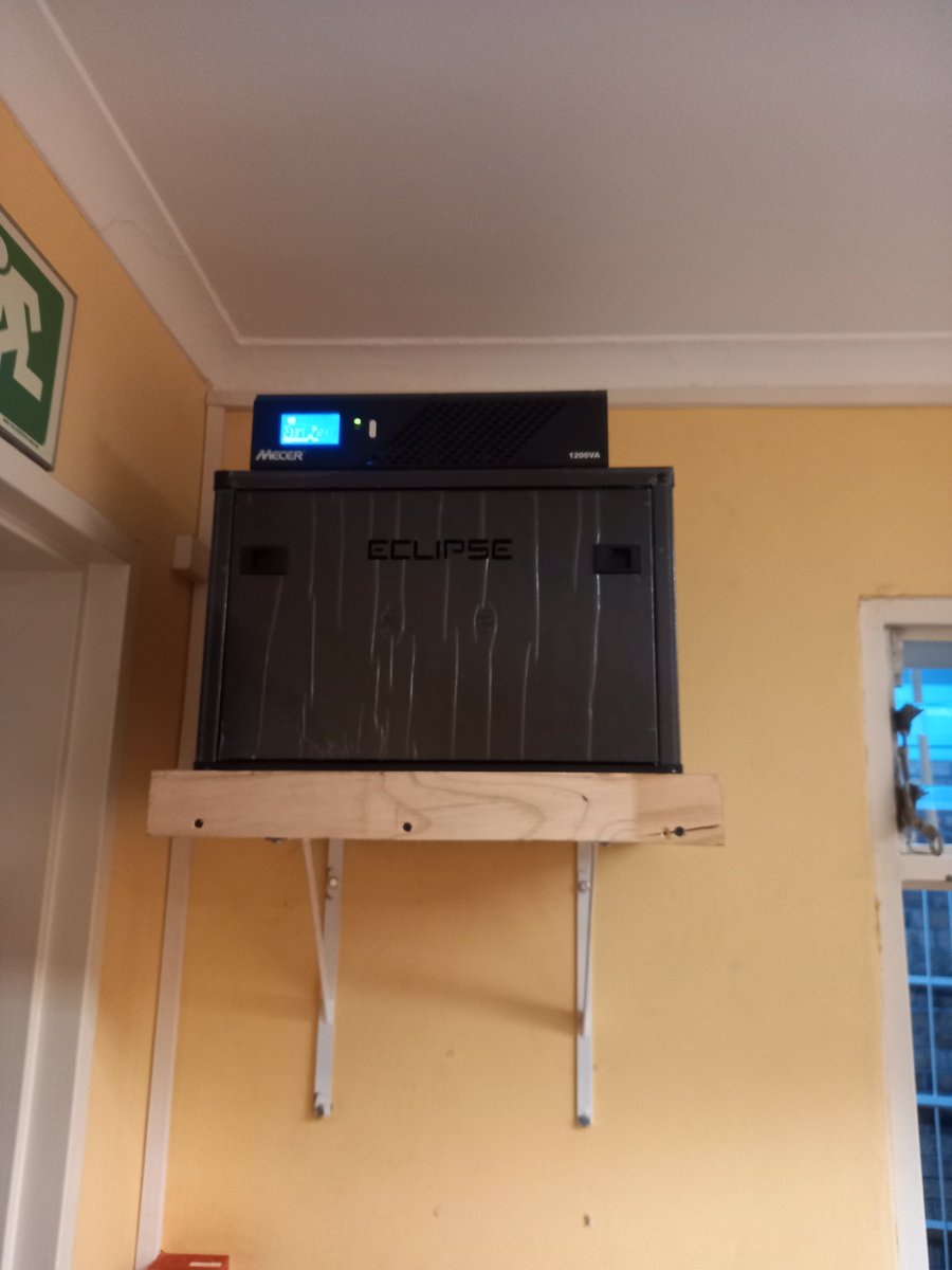 APELECTRICALSO1's tweet photo. We always cares about our clients 
#loasheddingsolution #electrician #electrical #electricalcontractor https://t.co/ryNyXsDLpo