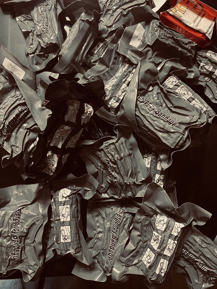 KhrystyaGrubogo's tweet photo. In February only, we handed over 110 IFAKs to our defenders.  In addition, 150 thermal blankets, 84 tourniquets, 120 hemostatics, 15 decompression needles and 6 stretchers were sent to combat medics by requests. The total cost of everything was 285520₴ #SupportUkraine https://t.co/797x84xlBQ