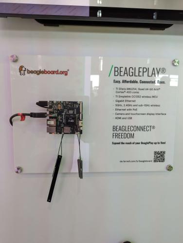 E14Community's tweet image. Good morning from #EmbeddedWorld 😀 Don&apos;t forget, we have Jason Kridner from @beagleboardorg popping by today at 13.00 for a Meet and Greet, where he will be talking all about #Beaglebone and #BeaglePlay 🙌 Stop by Hall 3A-519 to say hi!