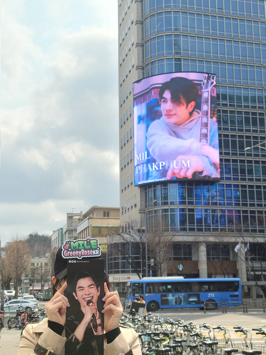 hyun tweet media