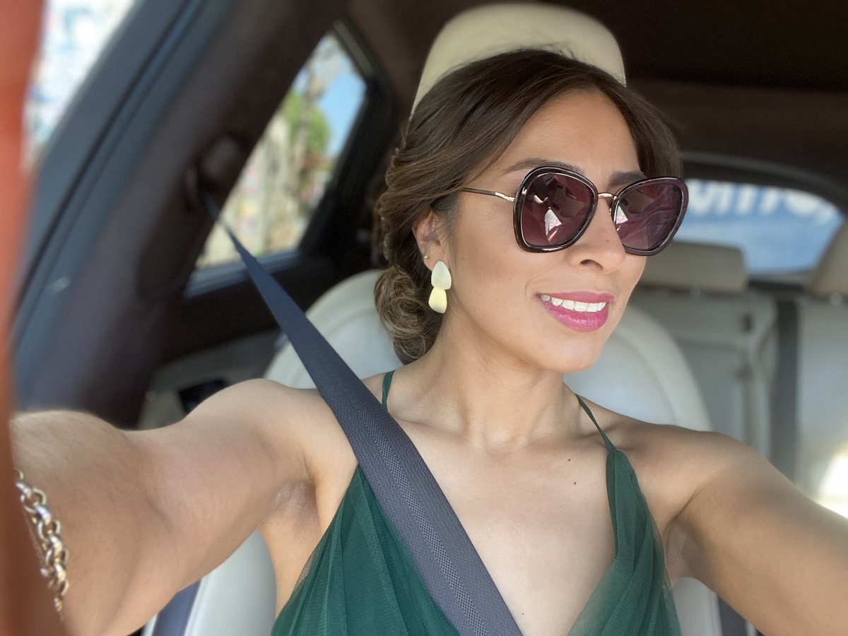 Sandra_Fer30's tweet photo. Boda! Our favourite couple, Gin and Josh! Nuestra siguiente parada Ensenada. (Andábamos robándonos ideas de nuestras parejas fav y sobre todo de súper buena vibra) 🫶😍😍 https://t.co/qhigU0KKCO