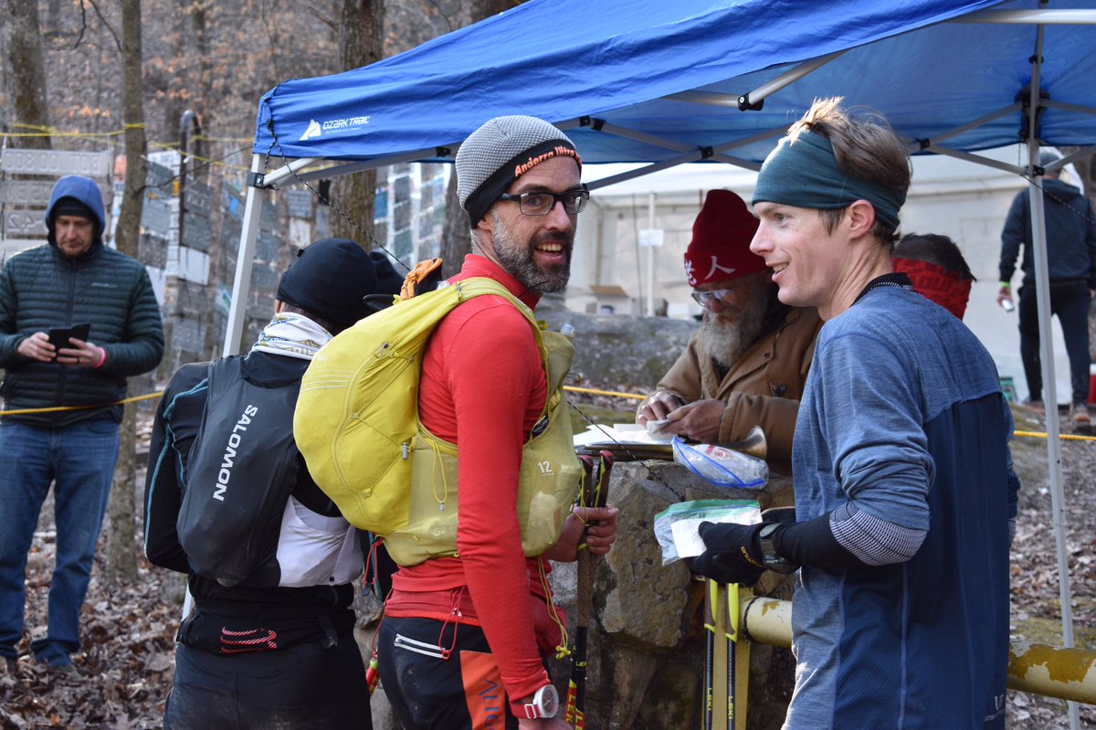TerritorioTrail's tweet photo. #BM100 | El español Albert Herrero comletó el “loop” 1 con el grupo de cabeza en unas 8h18’. Ha salido el primero hacia la segunda vuelta pero esperando a ser alcanzado por John Kelly. Viene feliz y  se siente muy bien. https://t.co/25SYh8WxLQ