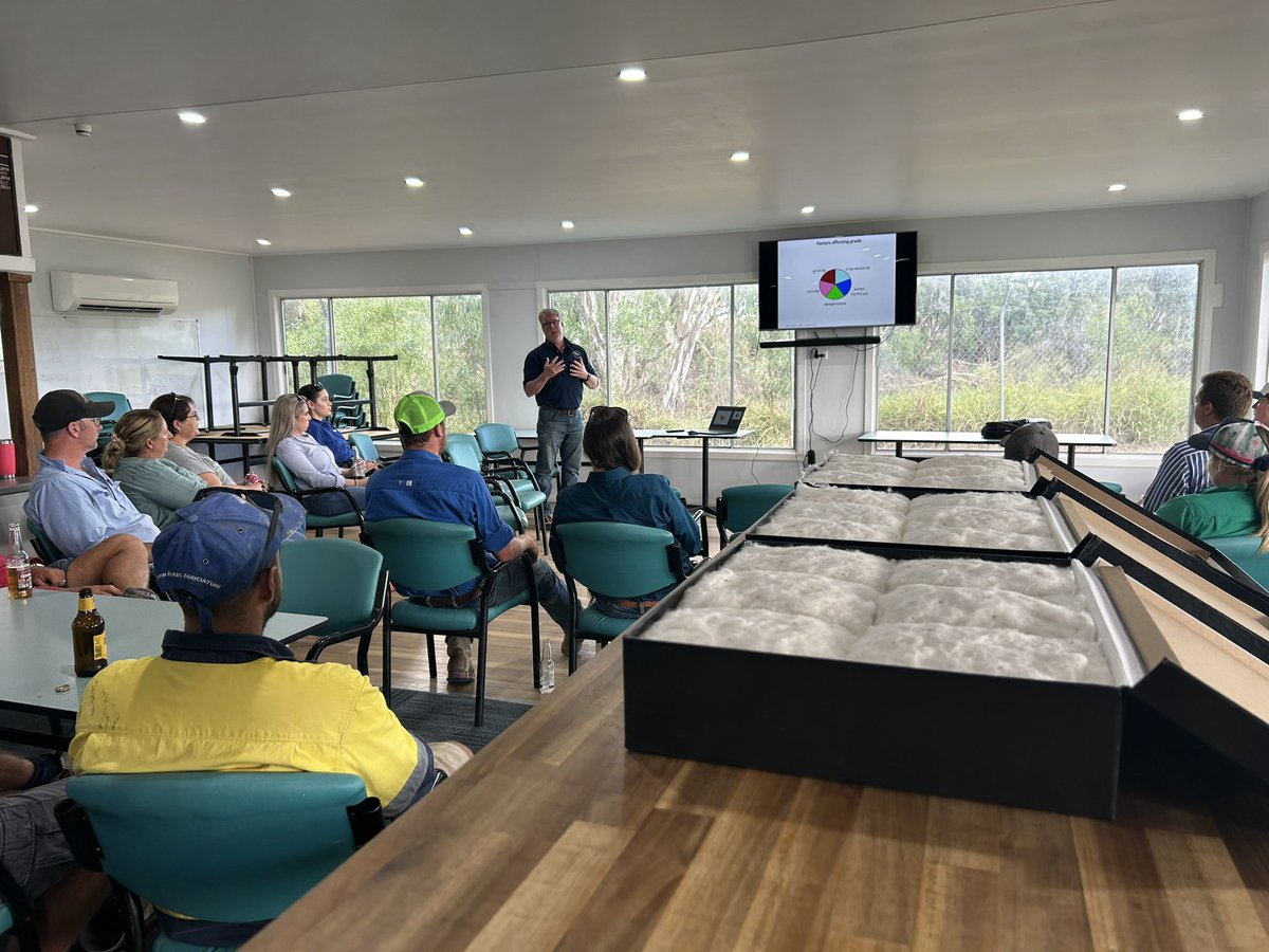 CottonInfoAust's tweet photo. Excellent turn out at the Marketing and Fibre Quality Workshops held in Goondiwindi &amp; Mungindi yesterday.

If you didn’t make it, stay turned for the next CottonInfo podcast featuring our CottonInfo Fibre Quality Technical Lead Rene van der Sluijs who presented yesterday 👌🏻 https://t.co/Xi9kqo3X0g