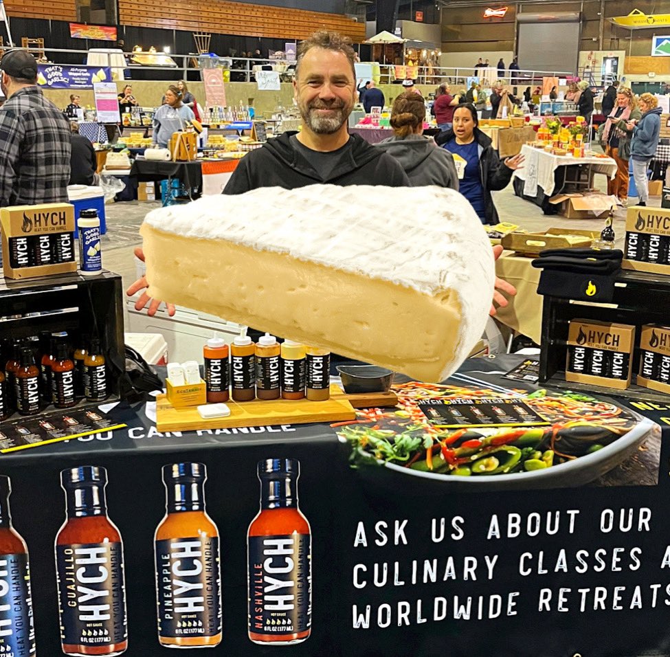Matt got super 🧀🧀🧀 at the  Oregon Cheese Festival in Medford last weekend !! 

#pnwevents #cheesefest