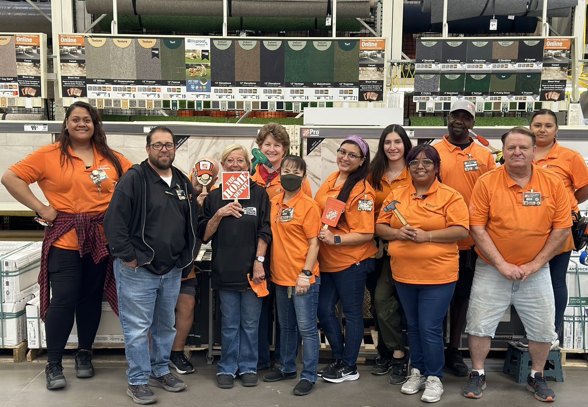 Brandi6371's tweet image. Day 2 of Spring Spirit Week at #485!! Team Tuesday!! Department Supervisor Team, Specialty Team, and MET Team!!
#SpringSpiritWeek
 
 @Edmond0485 @NagyAndrew @ShawnMinkner @SandraD2429 @DepotRob @aboutthepigskin 

#PMDPeopleFirst 
#D287WeAreTheBar #D287StrongerTogether
#FearUs485