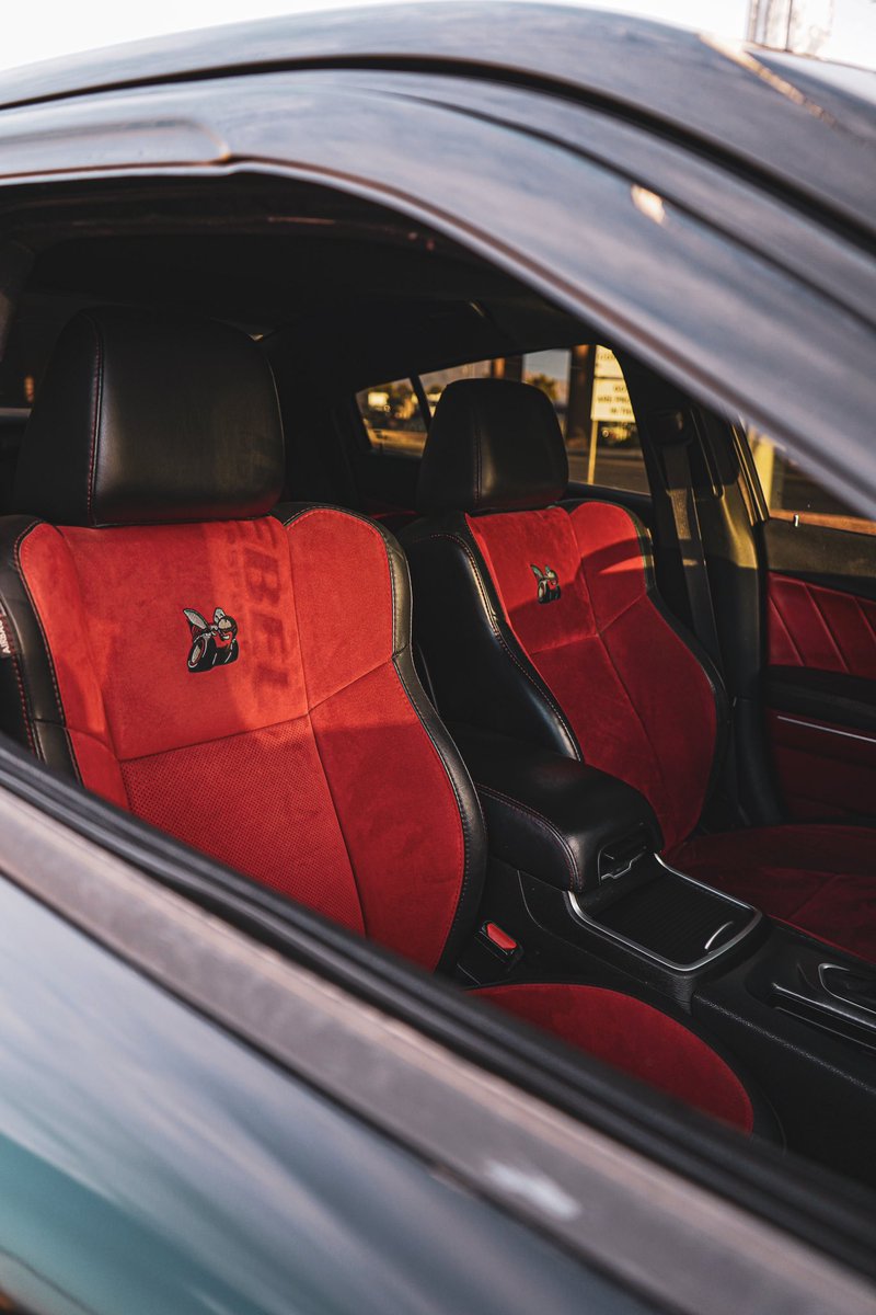 Rebelmotorsprts's tweet photo. Dodge Charger Scat Pack #dodge #charger #dodgecharger #scatpack #redinterior #V8 #hemi #rebelmotorsports https://t.co/phThRa9mJJ