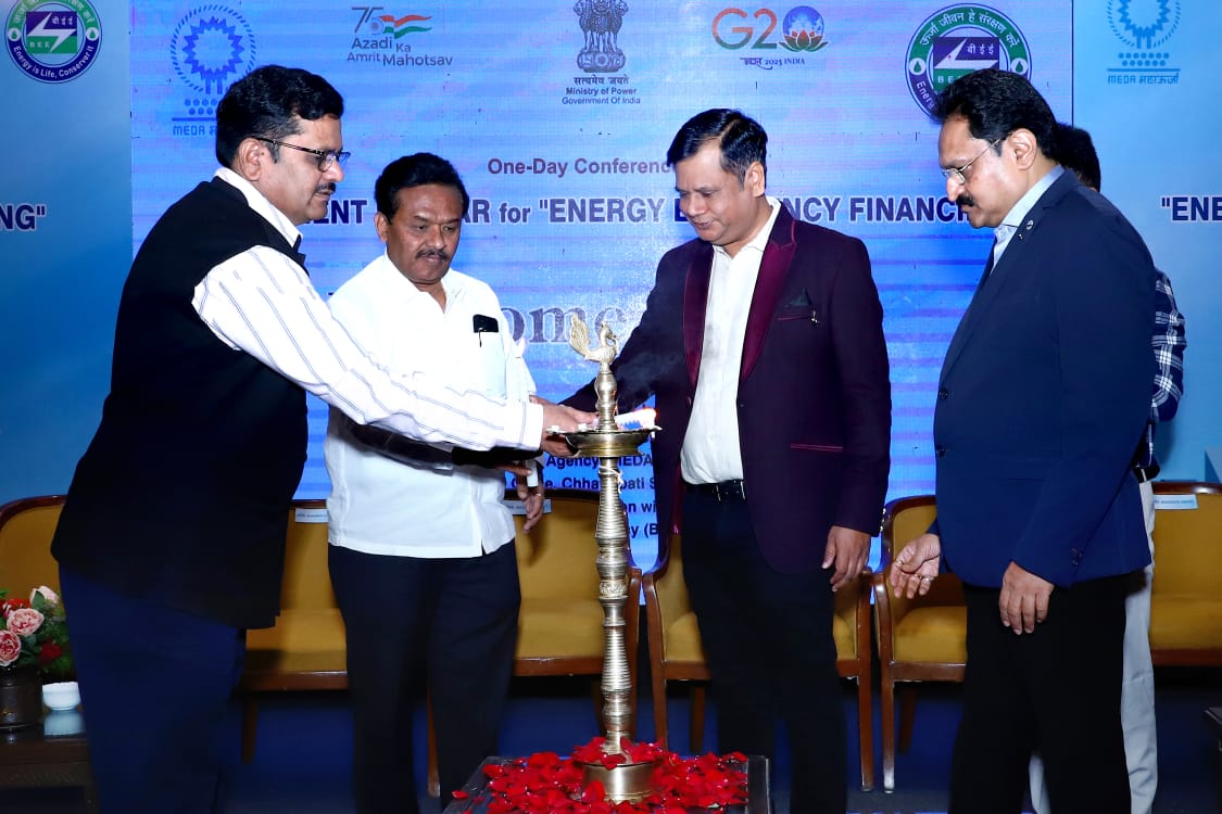 beeindiadigital's tweet photo. The one-day conference on “#InvestmentBazaar for #EnergyEfficiencyFinancing” for the concerned stakeholders such as Industries, Banks and Financial Institutions, #OEMs, #EnergyAuditors, etc. was organized by @MEDAOfficial1 on 10th March 2023...
(1/3) https://t.co/DfnUjVVKW6