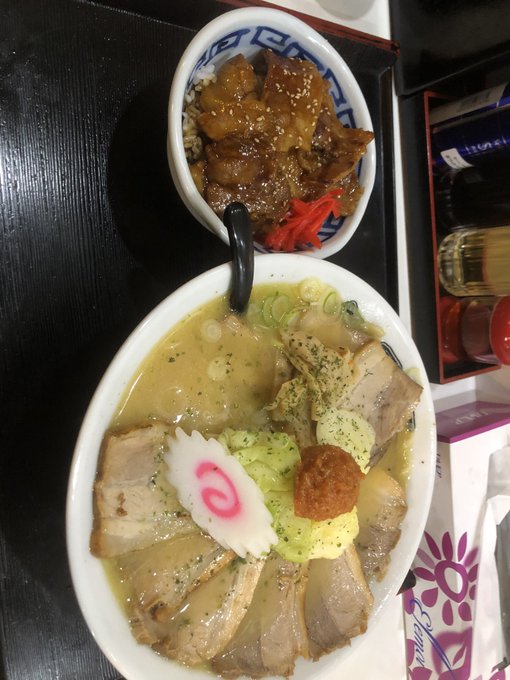 久々の外ラーメン！#有頂天 