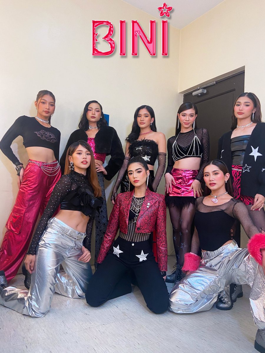 BloomSolidVS's tweet photo. 11. BINI HAUTAW with ANGELITES
#LUIDAngelites #UDAYS2023 https://t.co/WeC34bDOqW