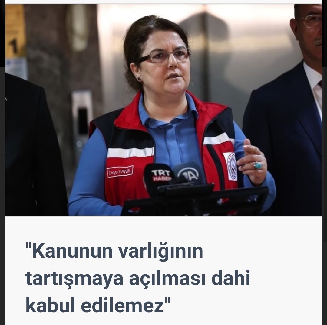 ailehareketii's tweet photo. Birisi @bybekirbozdag 3 dönem @adalet_bakanlik yapmış şu açıklamaya bak❗
Hukukun hangi sorununu çözmüşte hala bakan❓
Diğeri @deryayanikashb Aile olamamış aile bakanı.
Seçim arefesinde açıklamalara bak❗
@RTErdogan @fuatoktay @Akparti
#bekirbozdağistifa
#deryayanıkistifa https://t.co/T4kDXhAdnk