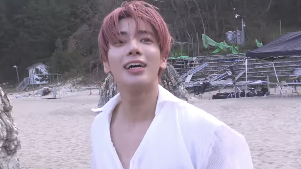 𓆩maggie𓆪 tweet media