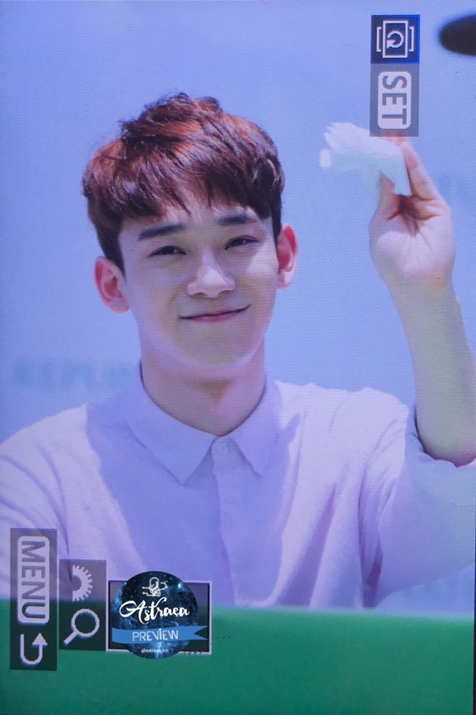 hourlychen's tweet photo. ꔚ #CHEN #첸 #JONGDAE #김종대 https://t.co/N4TEd8Lumj