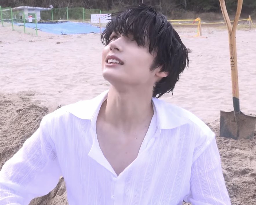 𓆩maggie𓆪 tweet media