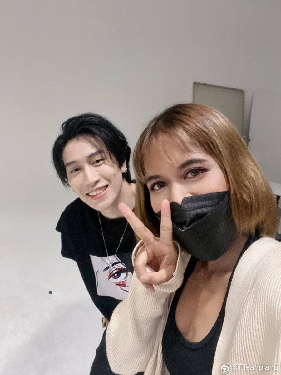 bible_officiall's tweet photo. [weibo]  Pleanplang
Weibo update

🖇️ https://t.co/KmoaVBfFYD?

#bsumone
#BibleWichapas
@biblesumett https://t.co/8N83eDVAoc